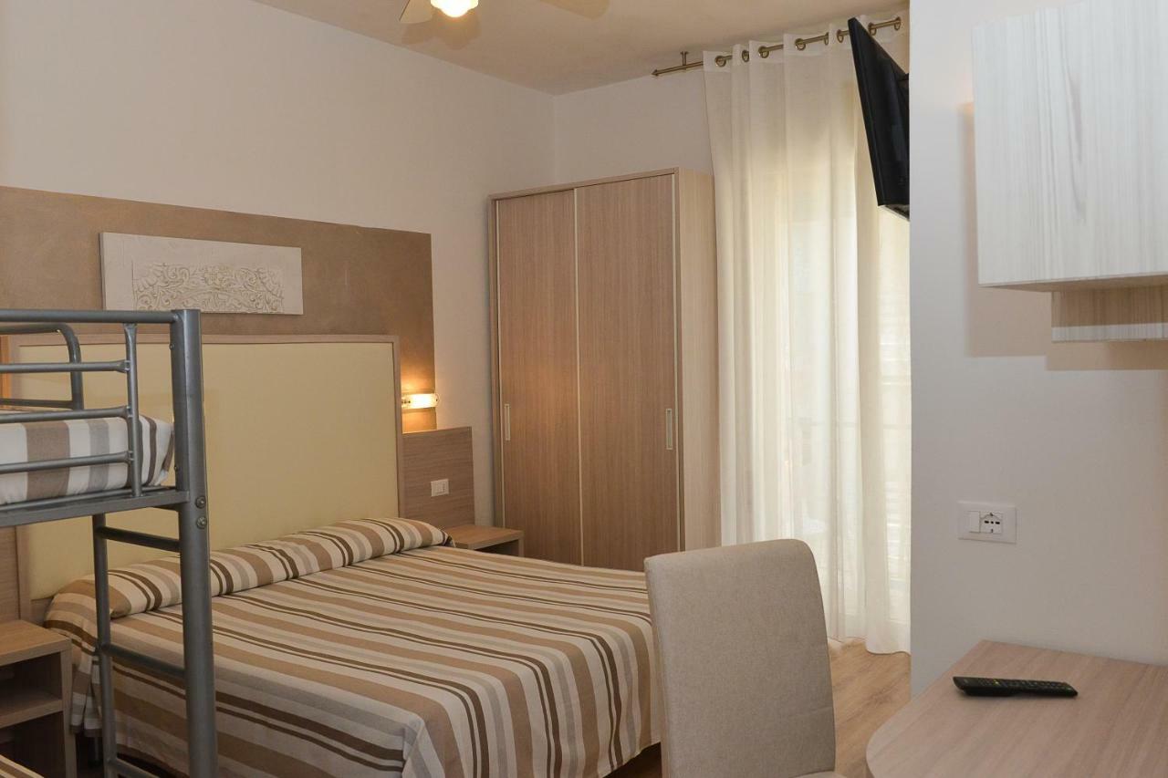 Hotel Conchiglia Лидо-ди-Езоло Экстерьер фото